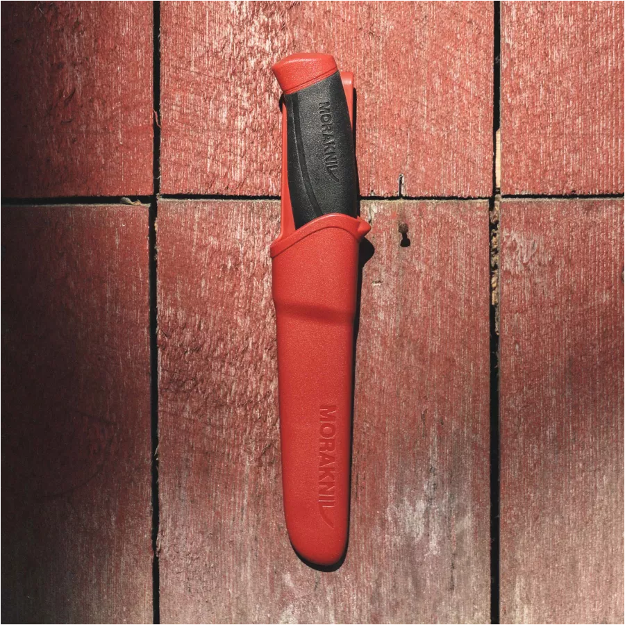 Morakniv Companion czerwony stal nierdzewna