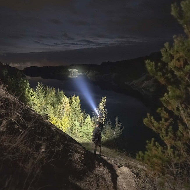 Latarka taktyczna Armytek Barracuda Pro Max 2800 lm